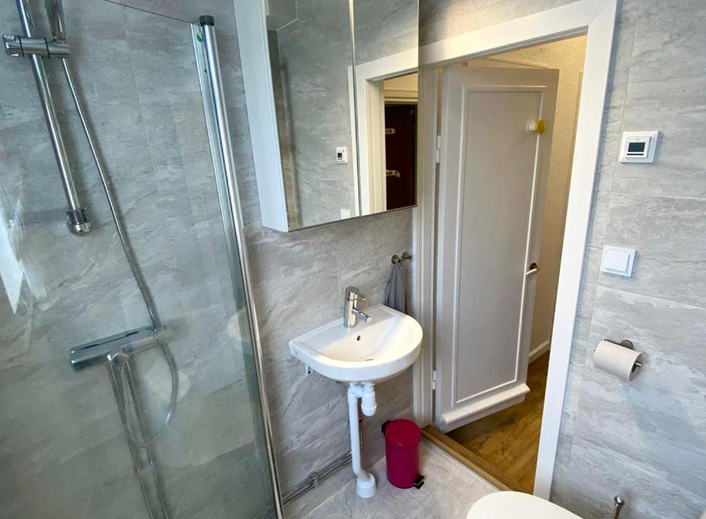 Stockholm Apartment & Living Luaran gambar